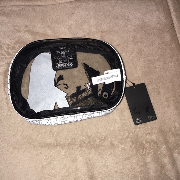 Disney Nightmare before Christmas Loungefly bag New - Picture 2 of 3